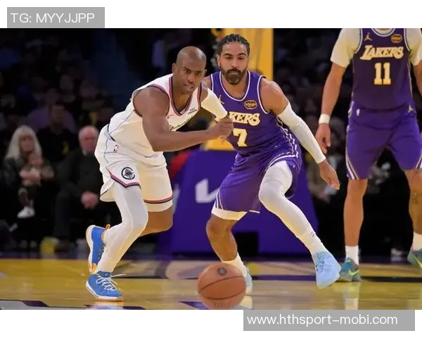 保罗本赛季状态低迷场均仅得25分助攻33真实命中率创职业新低 保罗本赛季状态低迷场均仅得25分助攻33真实命中率创职业新低